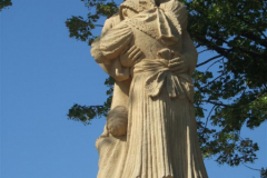 Pomník_padlých_v_I._sv._vojne_-_foto_Kalafutová